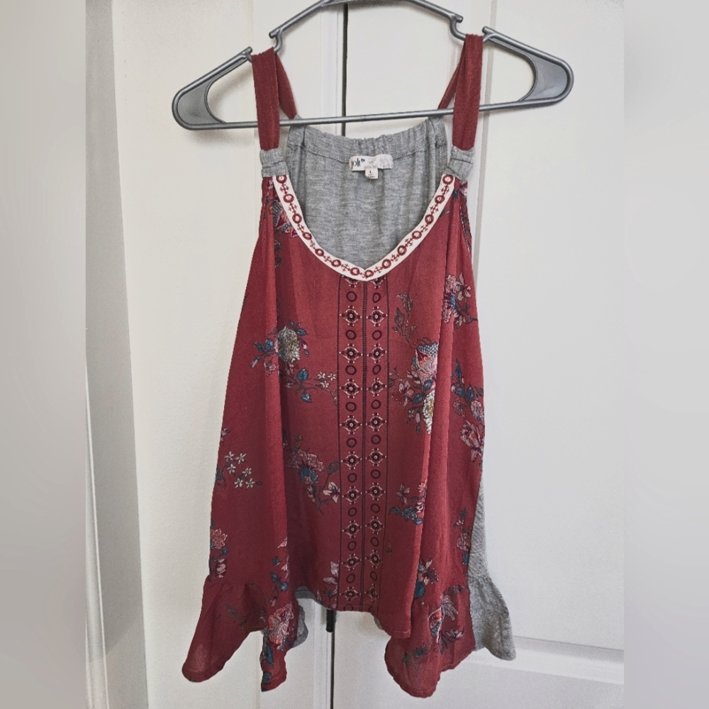 Jolt Floral Ruffled Sleeveless Halter Style Top
